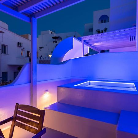 Aerenia Luxury Suites Karterádos Eksteriør bilde