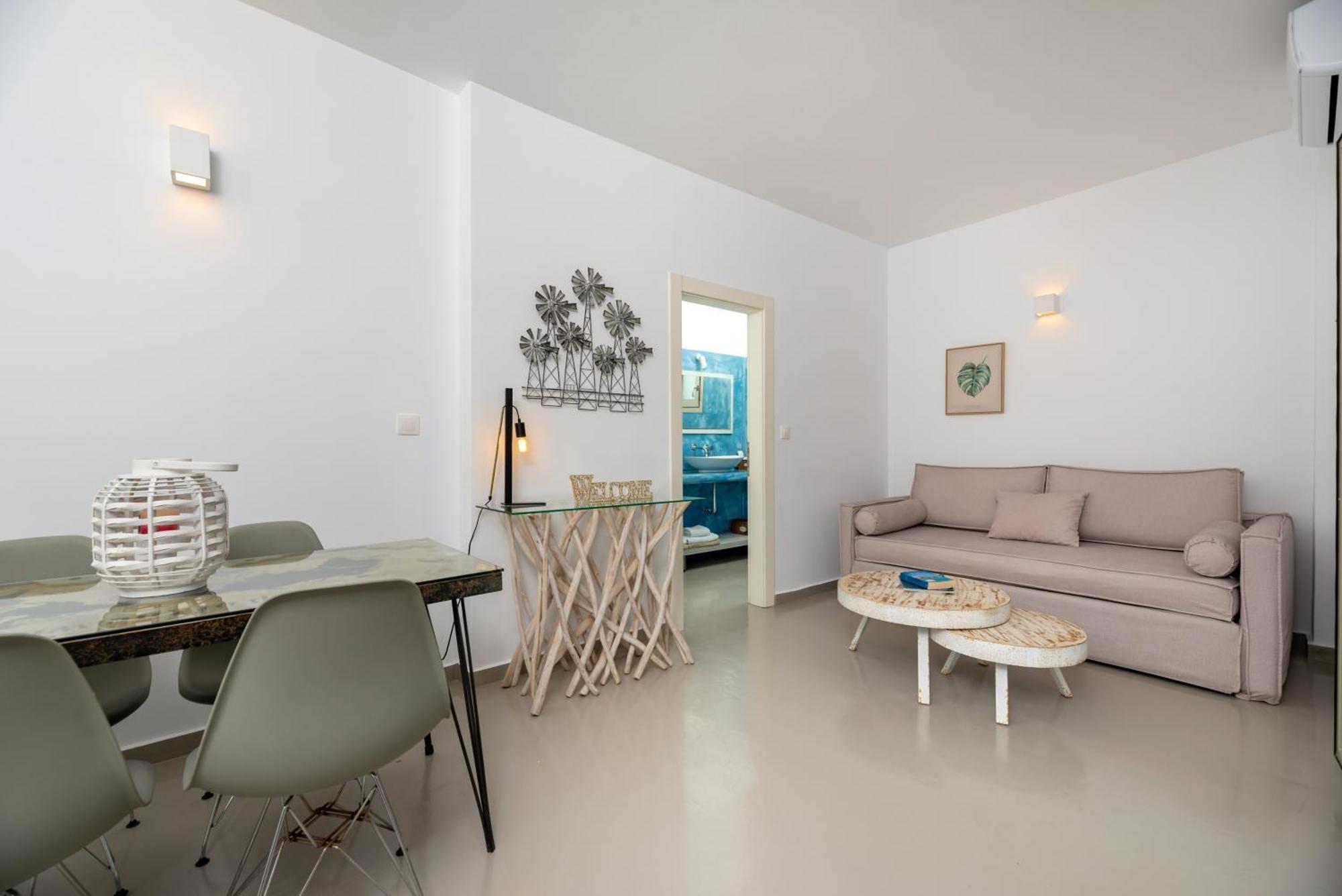 Aerenia Luxury Suites Karterádos Eksteriør bilde